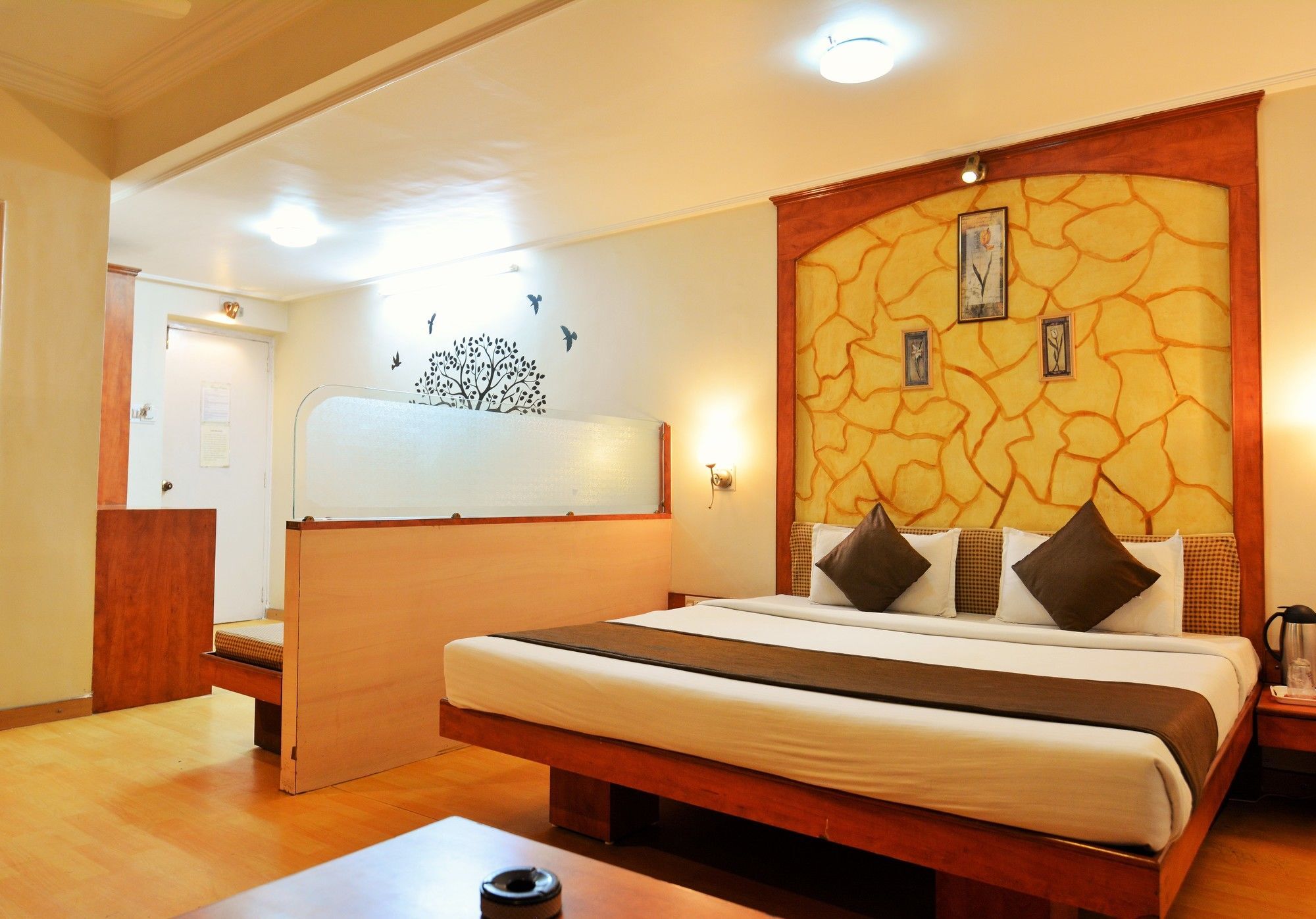Hotel Sahaj Palace Ahmedabad Exterior foto